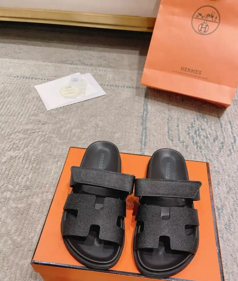 hype LV Slippers