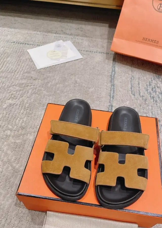 hype LV Slippers