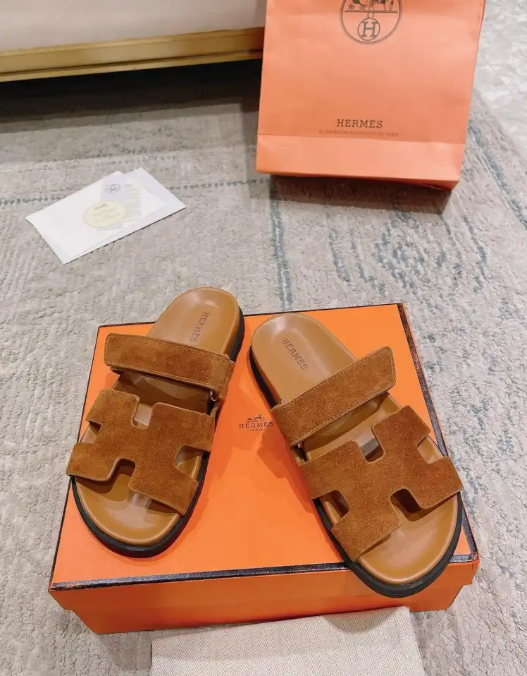 hype LV Slippers