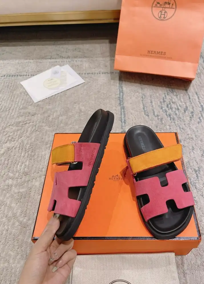 hype LV Slippers