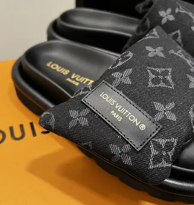 hype LV Slippers