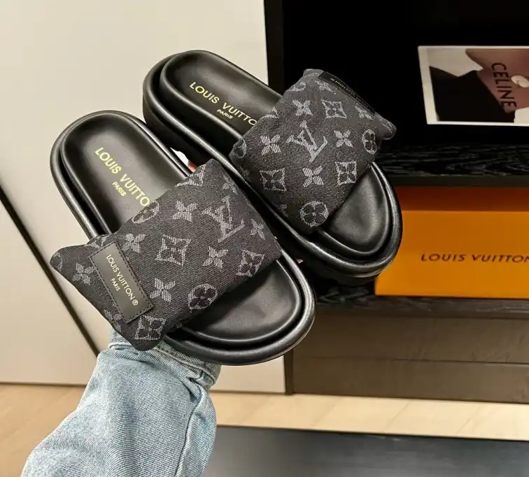 hype LV Slippers