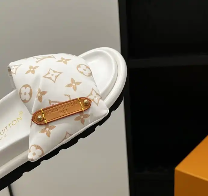 hype LV Slippers