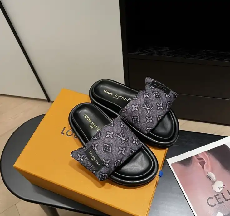 hype LV Slippers