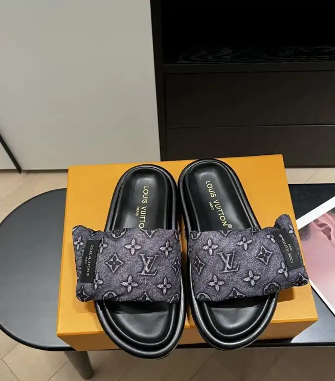 hype LV Slippers