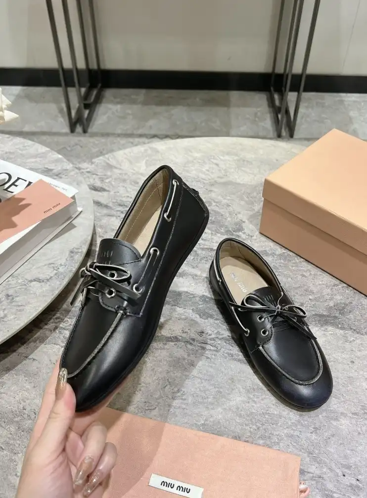 hype Miu Miu Leather Shoes