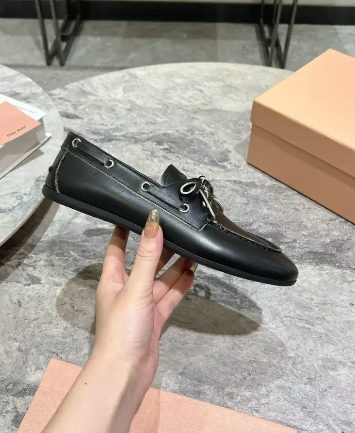 hype Miu Miu Leather Shoes