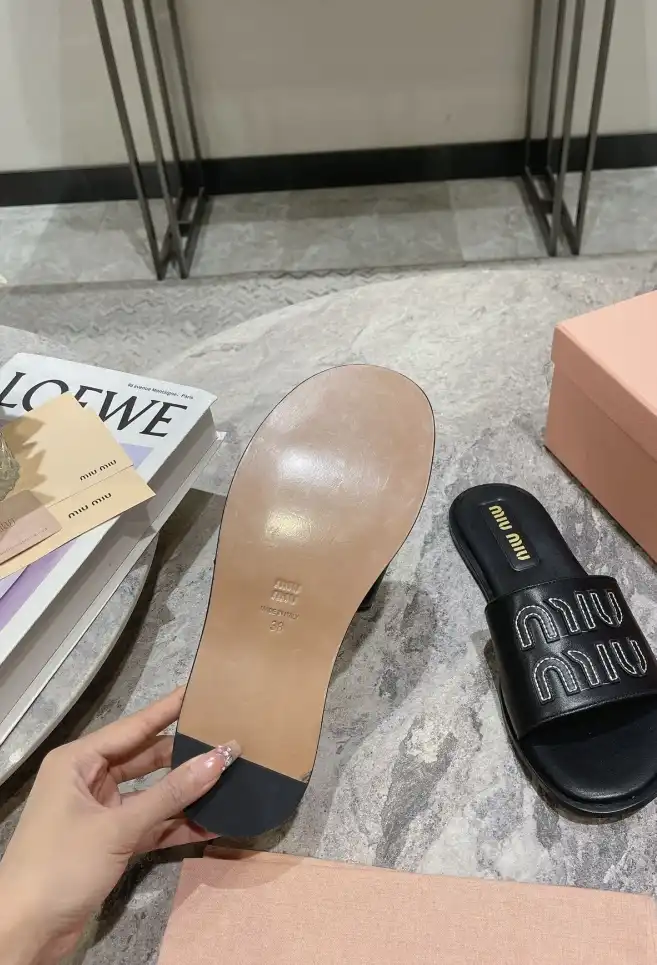 hype Miu Miu Slippers