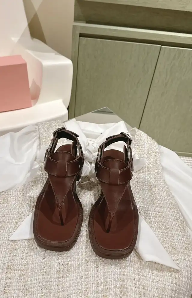 hype Miu Miu Sandals