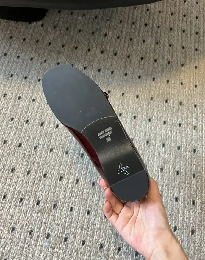 hype Miu Miu flat shoes