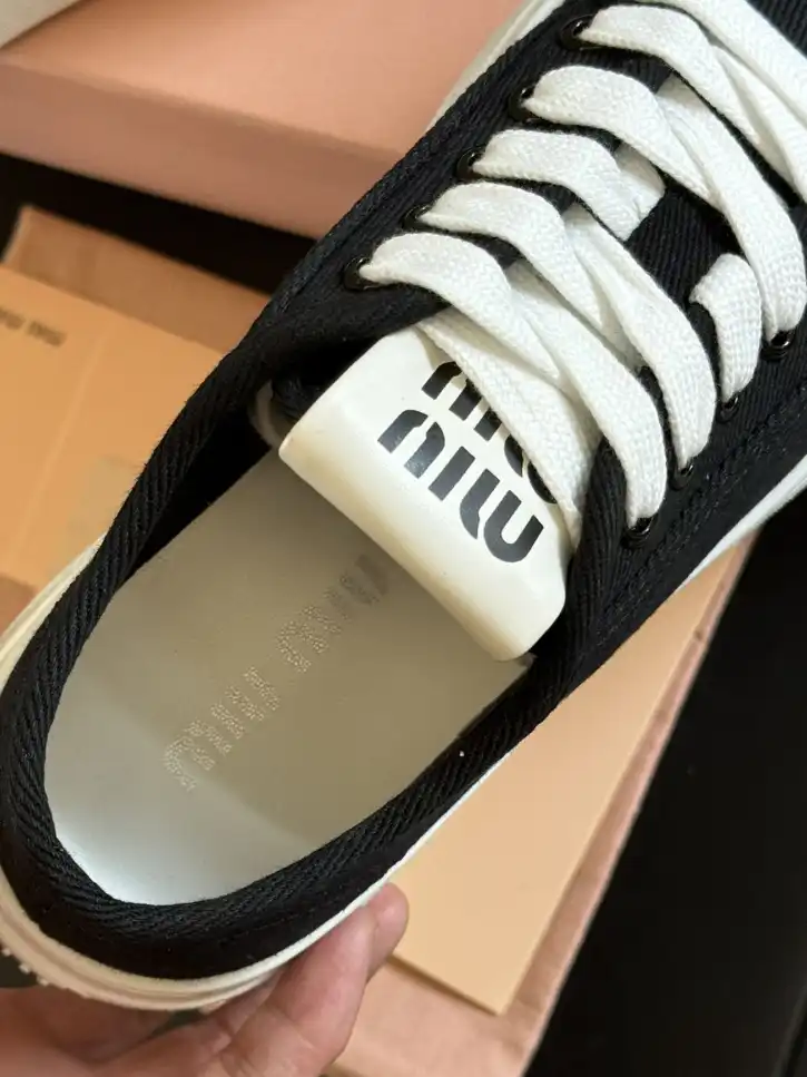 hype Miu Miu Casual Shoes