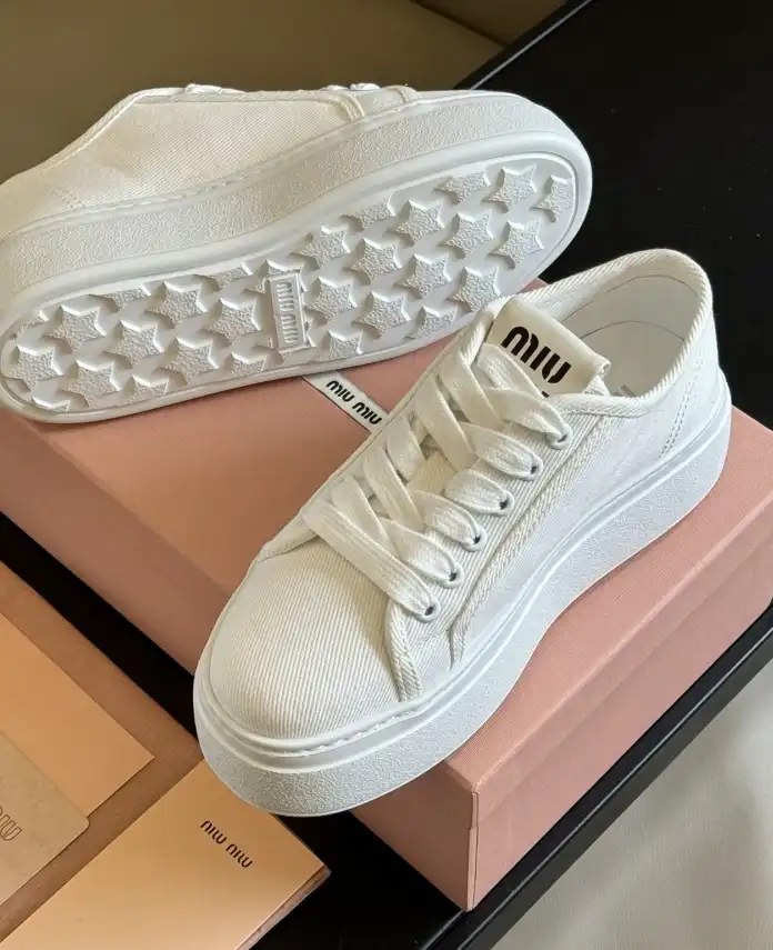 hype Miu Miu Casual Shoes