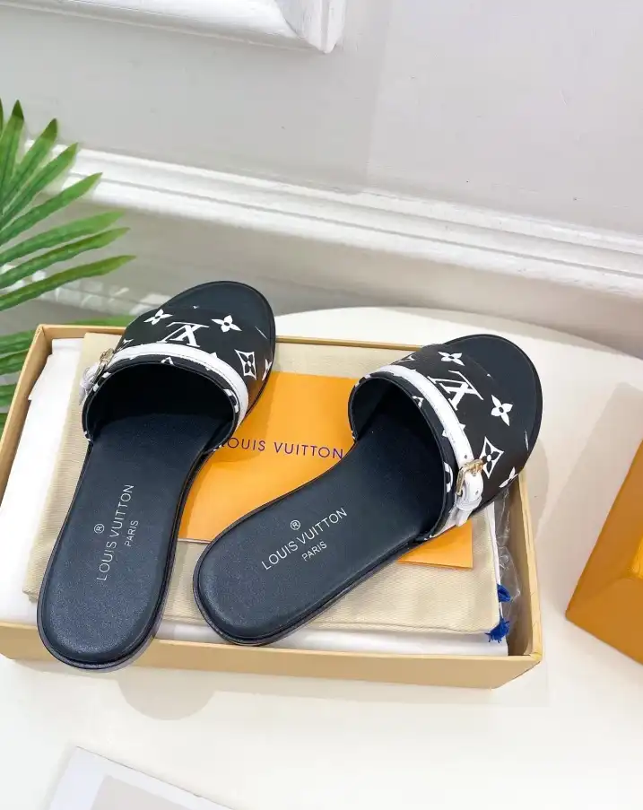 hype LV Slippers