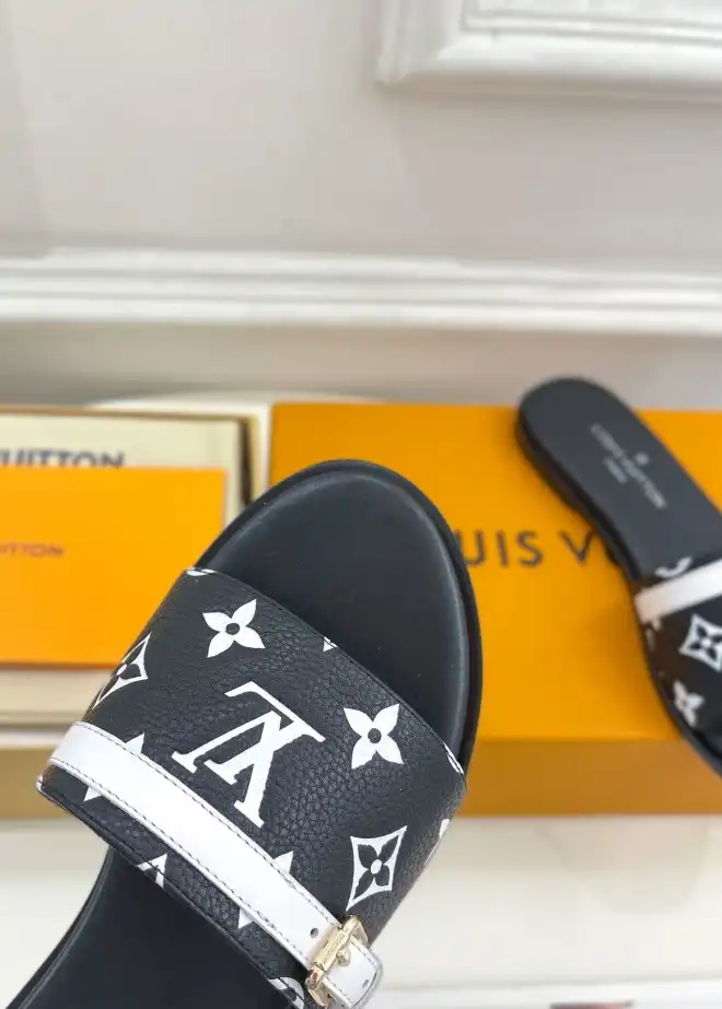 hype LV Slippers