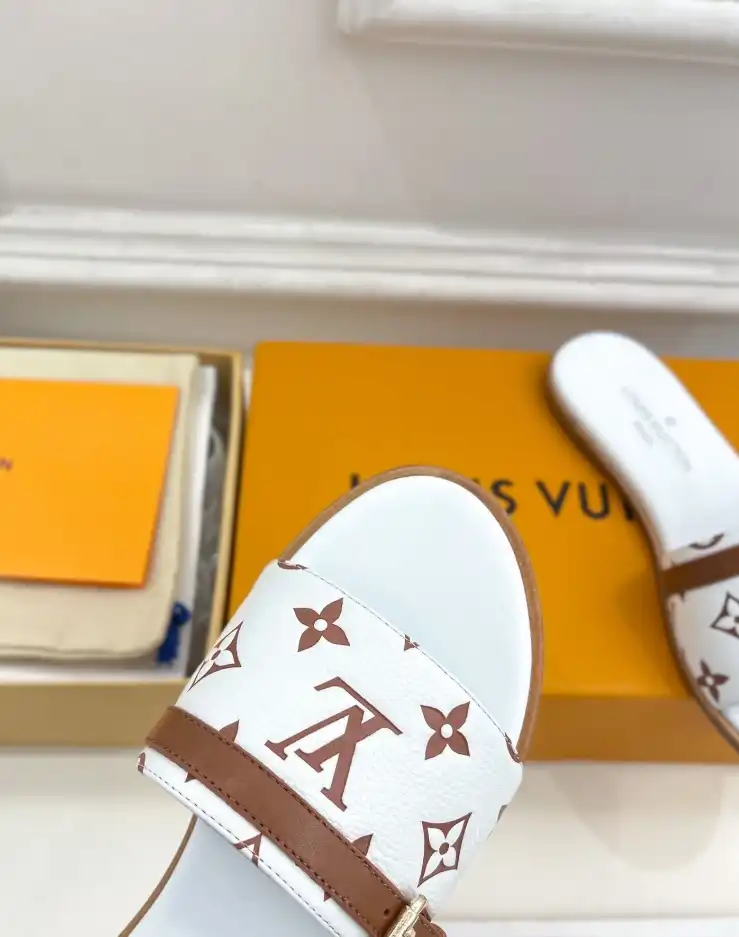 hype LV Slippers