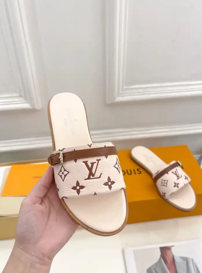 hype LV Slippers