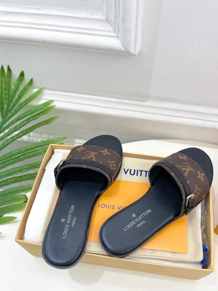 hype LV Slippers