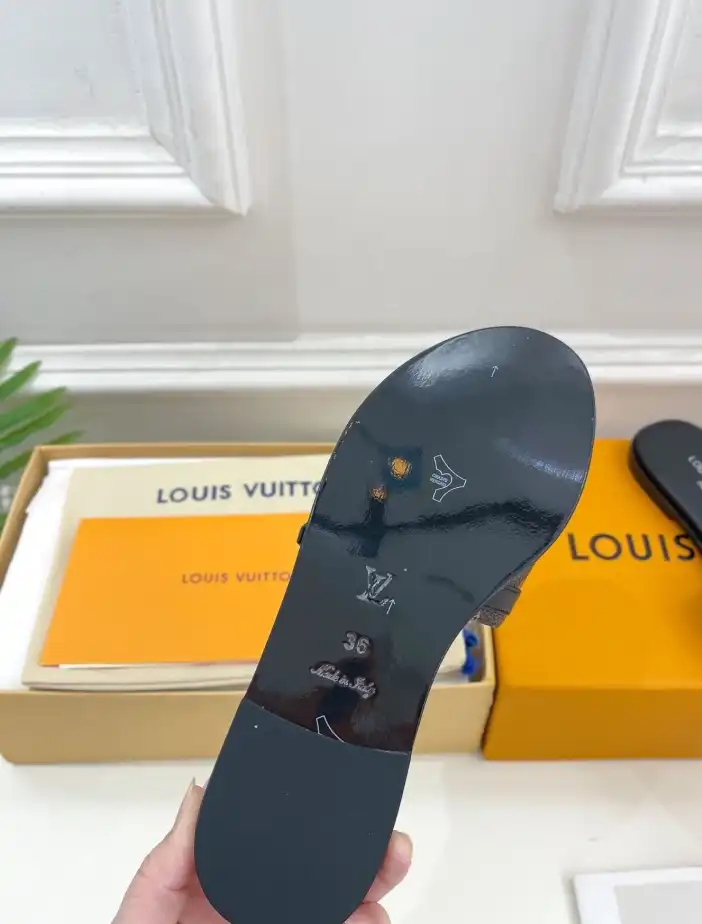 hype LV Slippers