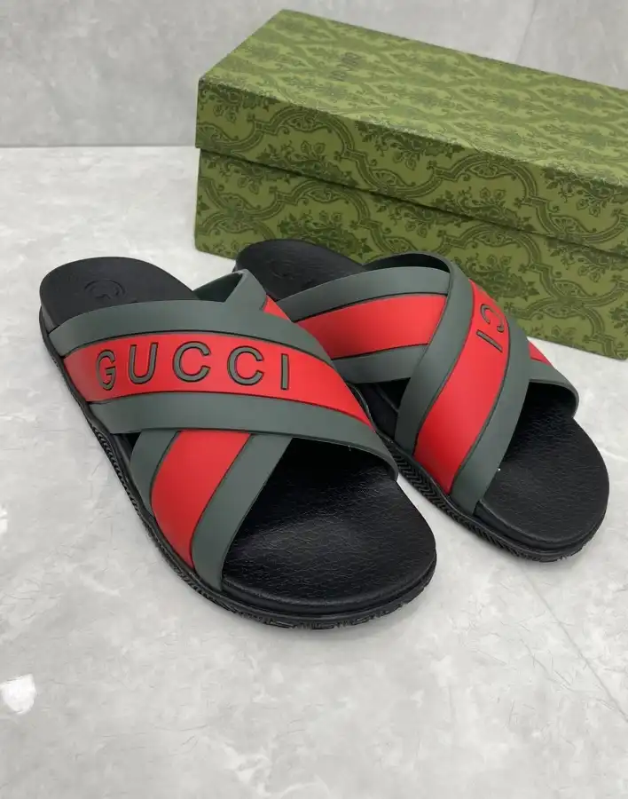 hype Gucci Slippers