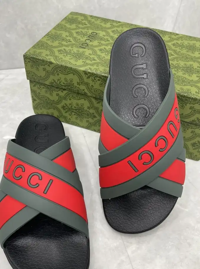 hype Gucci Slippers