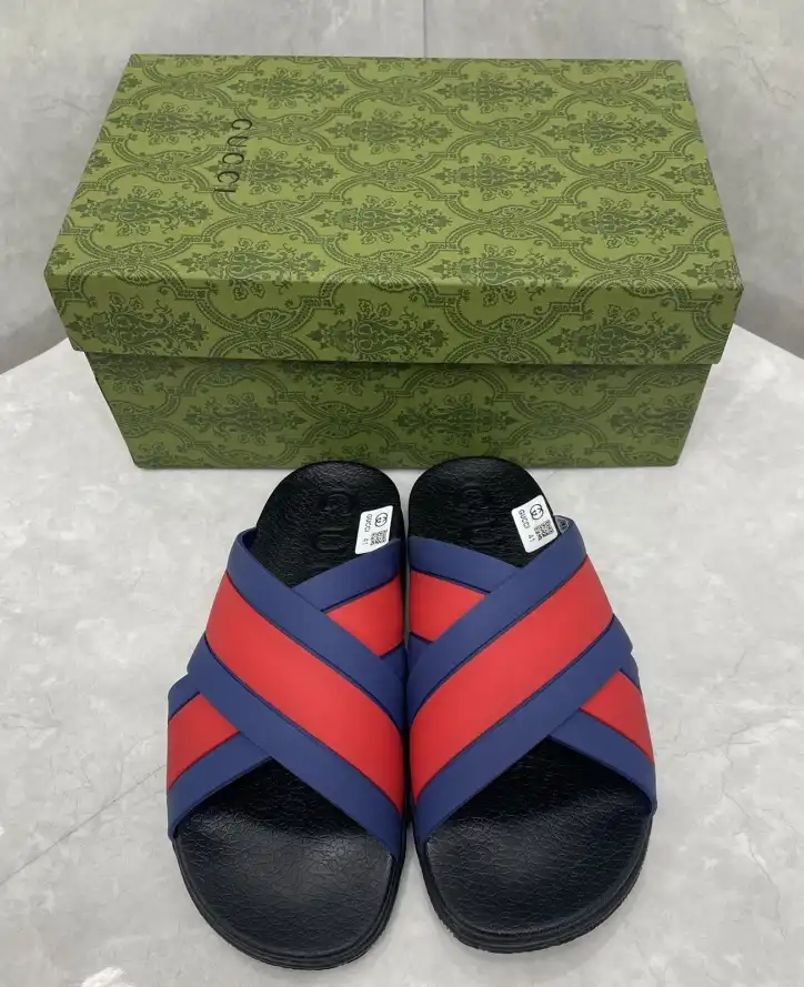 hype Gucci Slippers