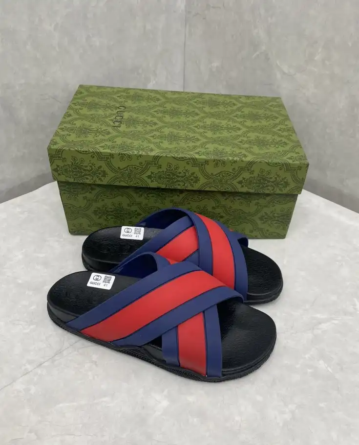 hype Gucci Slippers