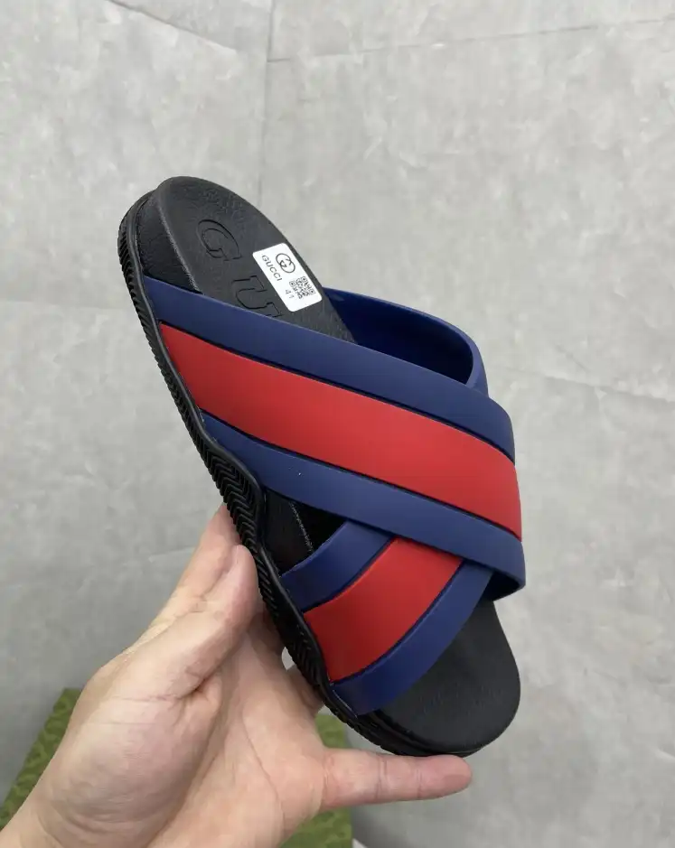 hype Gucci Slippers