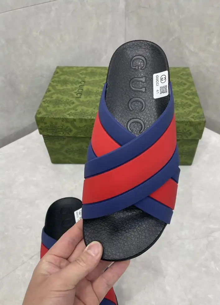 hype Gucci Slippers