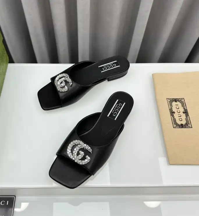 hype Gucci Slippers