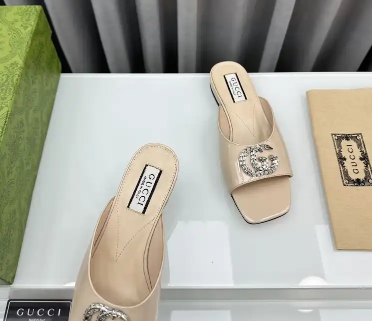 hype Gucci Slippers