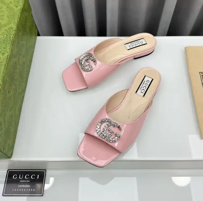 hype Gucci Slippers