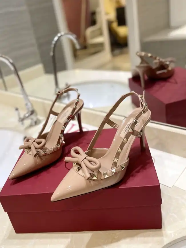 hype Valentino High Heels