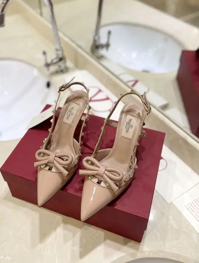 hype Valentino High Heels