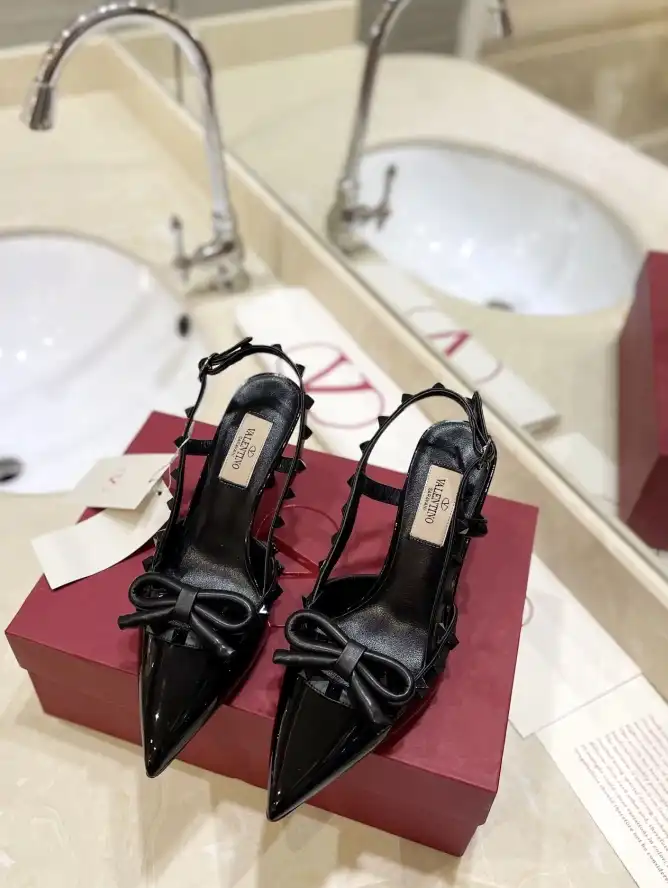 hype Valentino High Heels