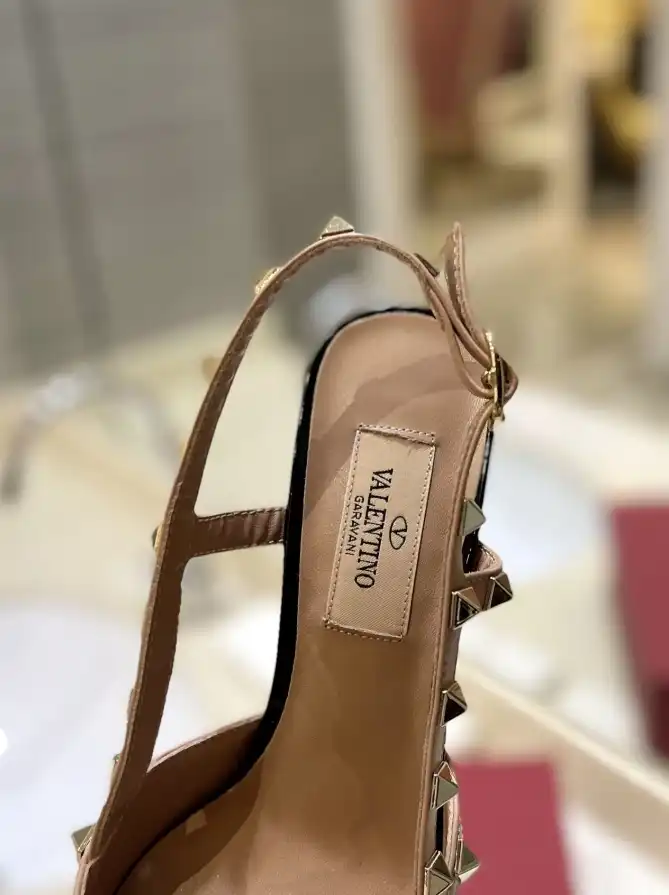 hype Valentino High Heels