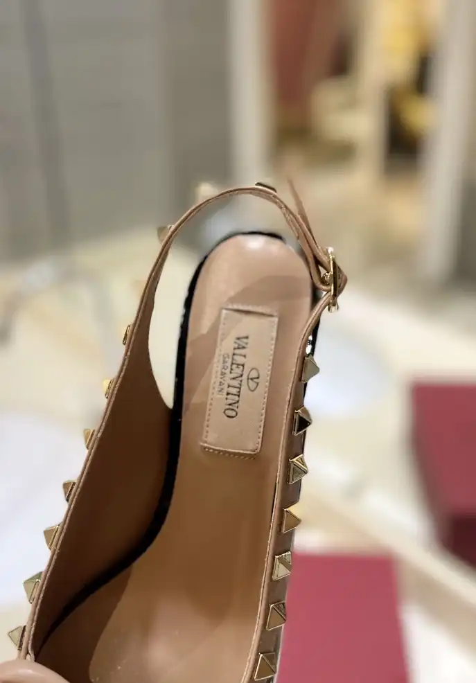 hype Valentino High Heels