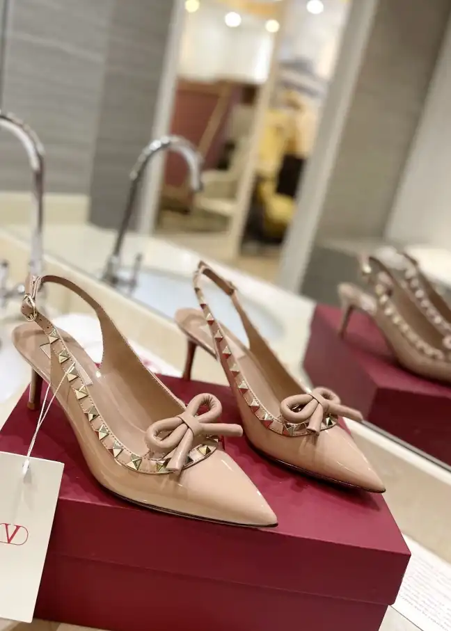 hype Valentino High Heels