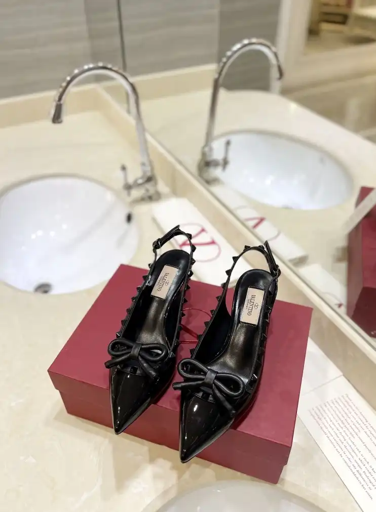 hype Valentino High Heels