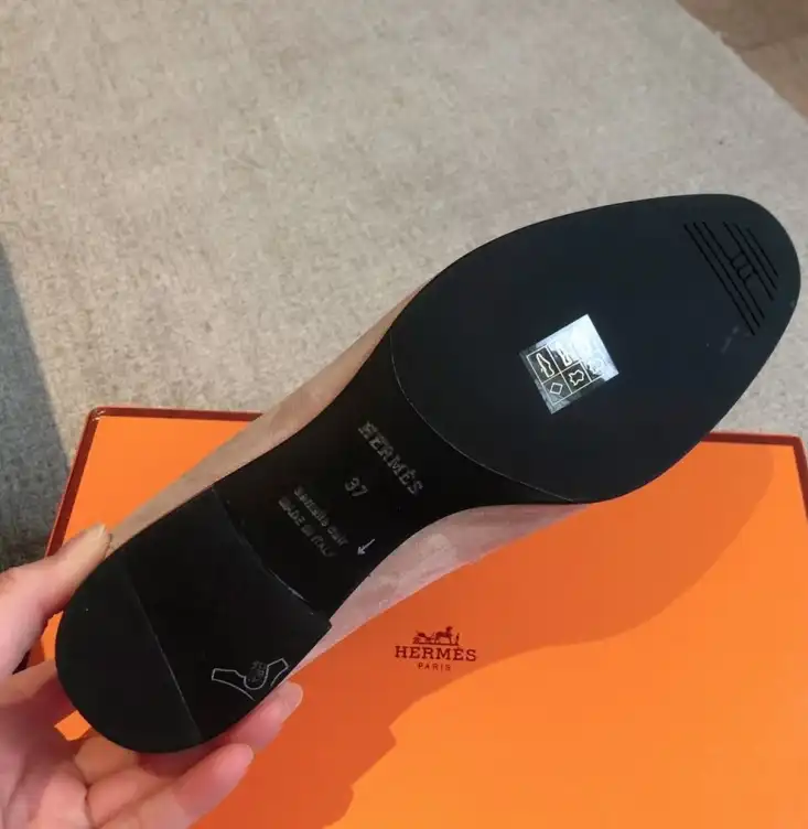 hype Hermes Leather Shoes