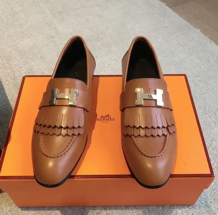 hype Hermes Leather Shoes