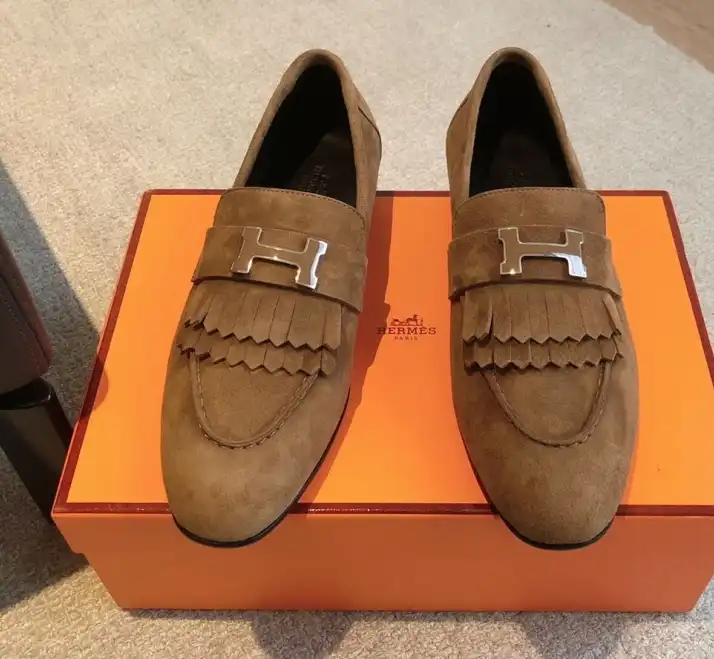 hype Hermes Leather Shoes