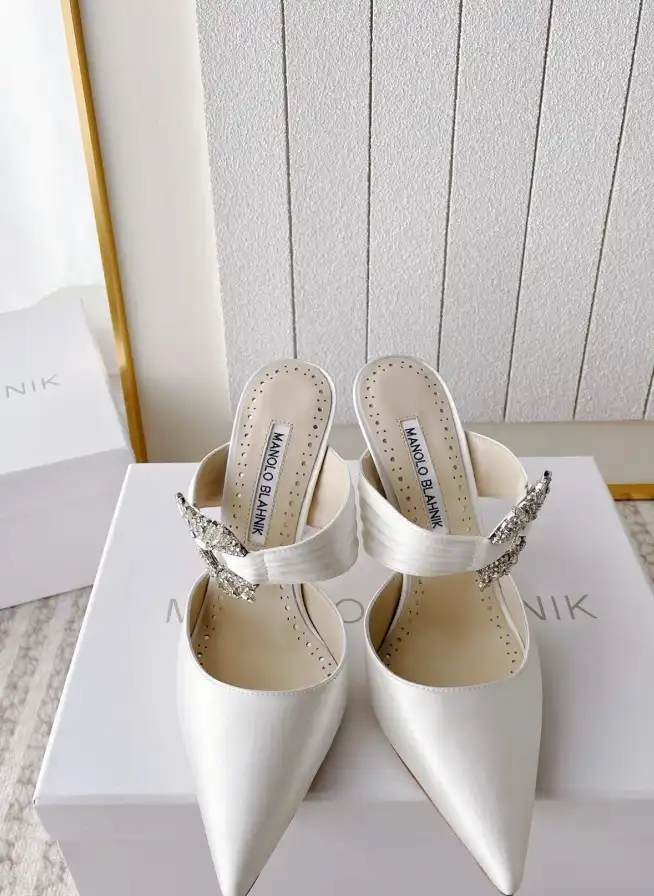 hype Manolo Blahnik High Heels