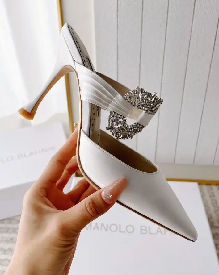 hype Manolo Blahnik High Heels