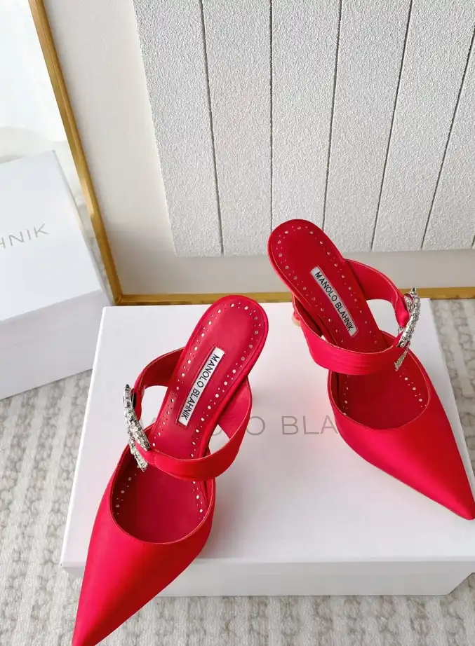 hype Manolo Blahnik High Heels