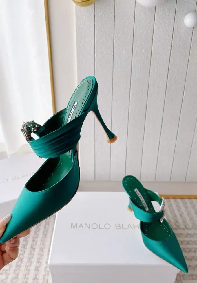 hype Manolo Blahnik High Heels