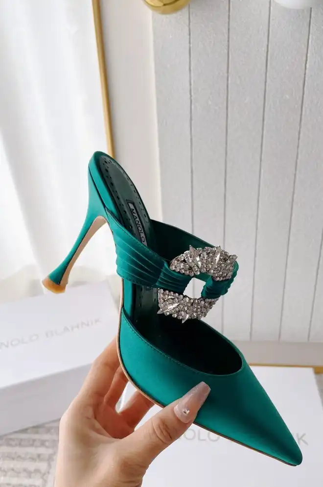 hype Manolo Blahnik High Heels