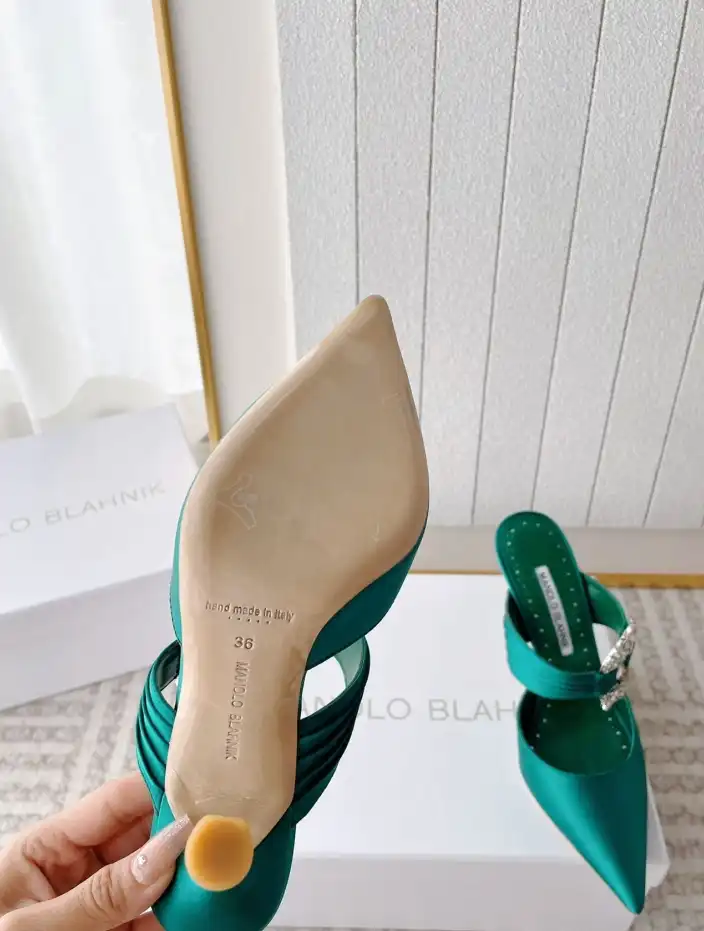 hype Manolo Blahnik High Heels