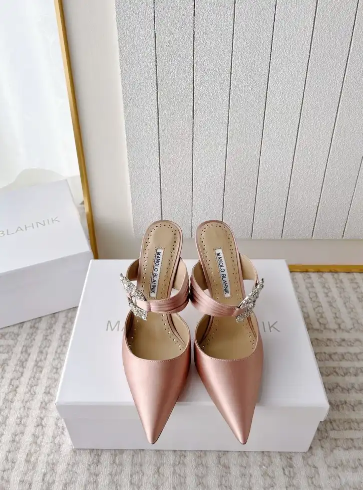 hype Manolo Blahnik High Heels