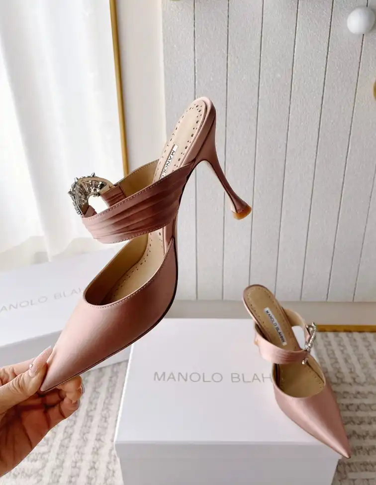 hype Manolo Blahnik High Heels