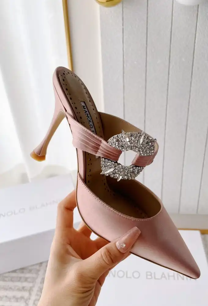 hype Manolo Blahnik High Heels